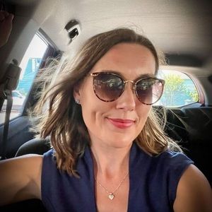 Meet your Posher, Marissa